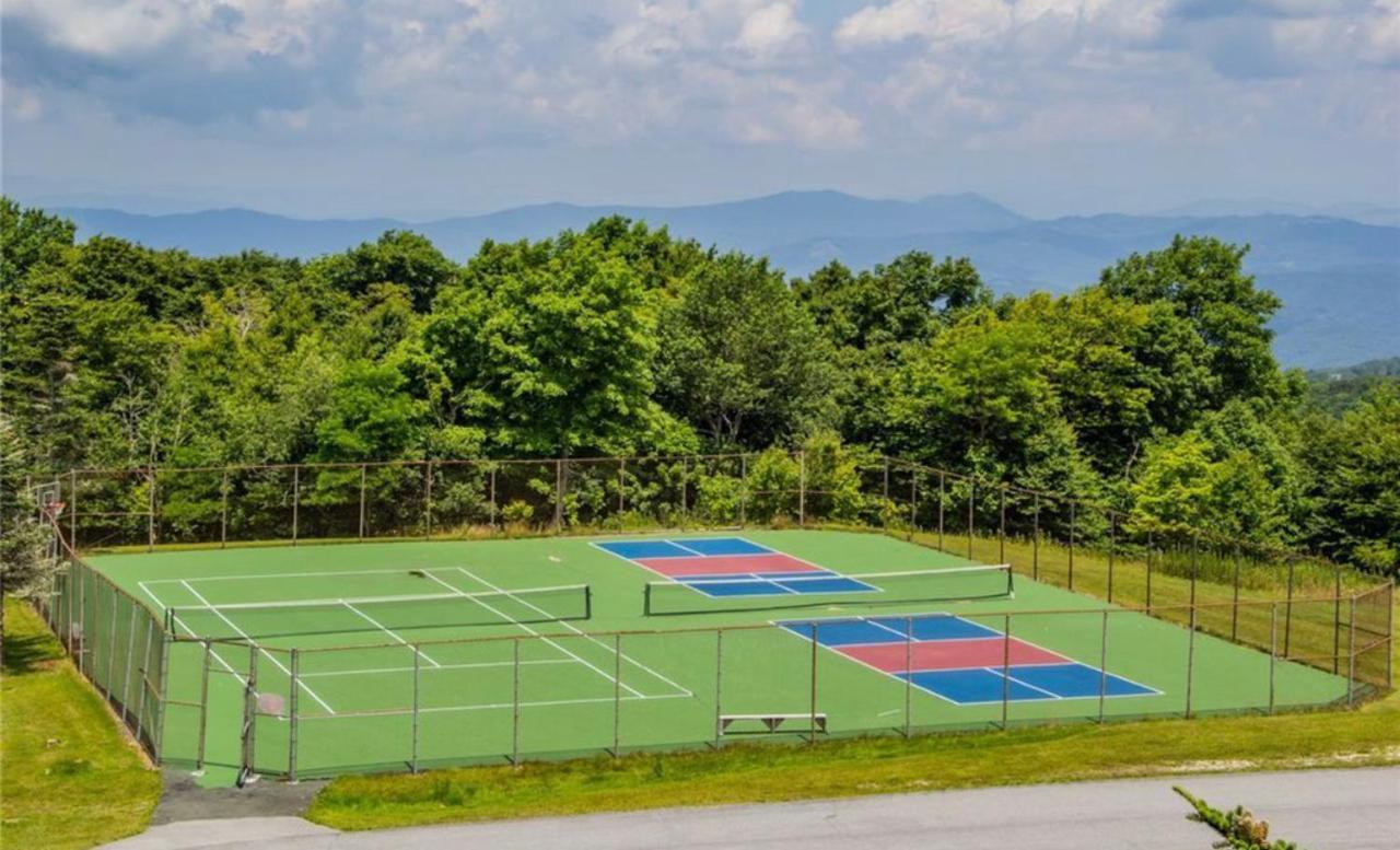 Adventure Awaits Aparthotel Beech Mountain Εξωτερικό φωτογραφία